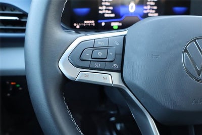 2023 Volkswagen Taos SE