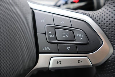 2026 Volkswagen Tiguan SE R-Line Black