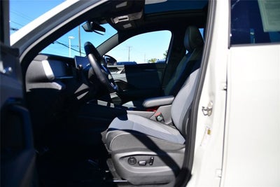 2025 Volkswagen Tiguan SE R-Line Black