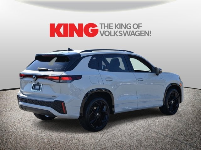 2025 Volkswagen Tiguan SE R-Line Black