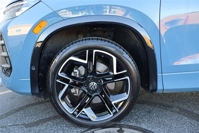 2025 Volkswagen Tiguan SEL R-Line