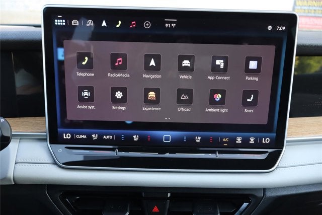2025 Volkswagen Tiguan SEL R-Line
