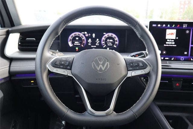 2025 Volkswagen Tiguan SE