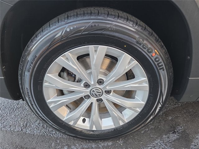 2022 Volkswagen Taos SE