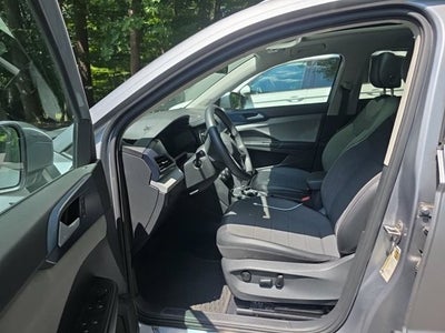 2022 Volkswagen Taos SE