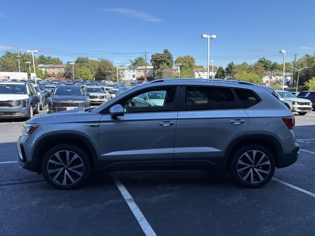 2022 Volkswagen Taos SE