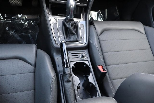 2015 Volkswagen Golf TSI SEL 4-Door