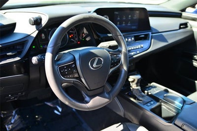 2022 Lexus ES ES 300h