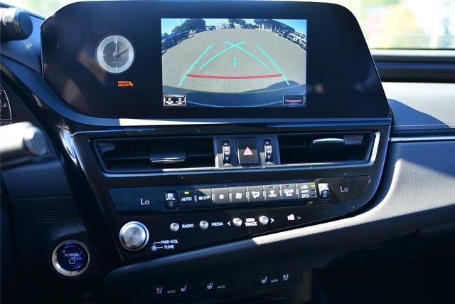 2022 Lexus ES ES 300h