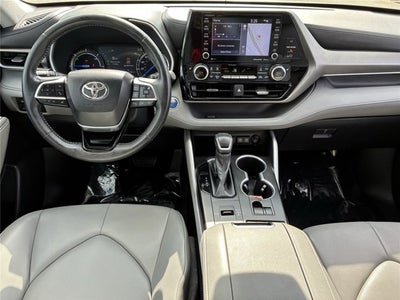 2020 Toyota Highlander Hybrid XLE
