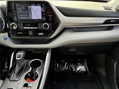 2020 Toyota Highlander Hybrid XLE