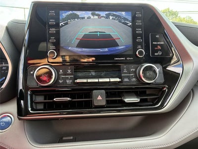 2020 Toyota Highlander Hybrid XLE