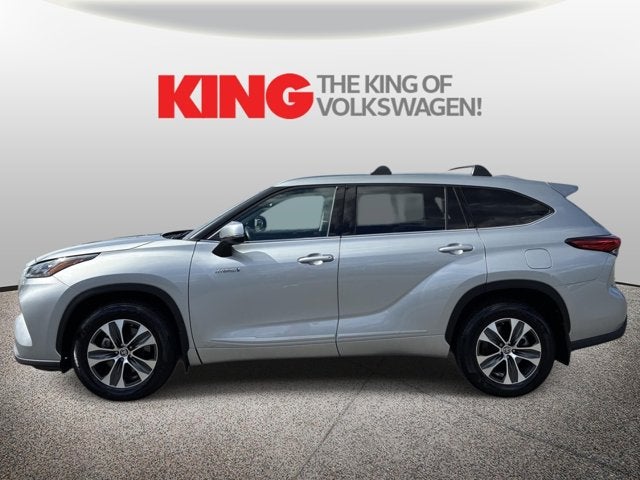 2020 Toyota Highlander Hybrid XLE