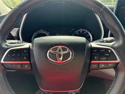 2020 Toyota Highlander Hybrid XLE