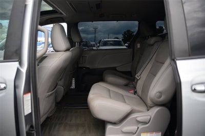 2018 Toyota Sienna XLE Premium