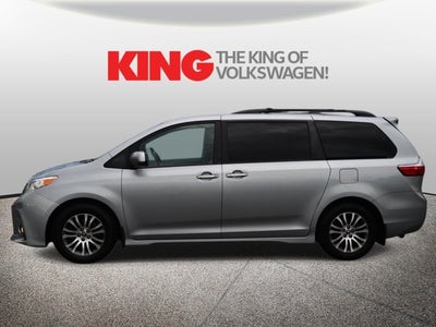 2018 Toyota Sienna XLE Premium