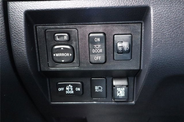 2019 Toyota Tundra 4WD SR5