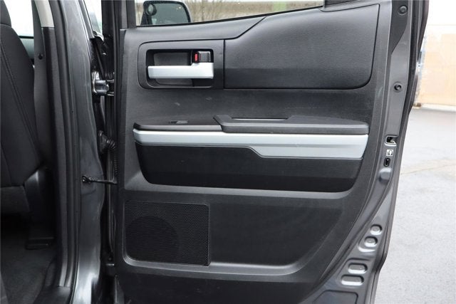 2019 Toyota Tundra 4WD SR5