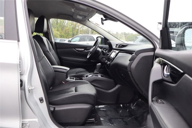 2021 Nissan Rogue Sport SL