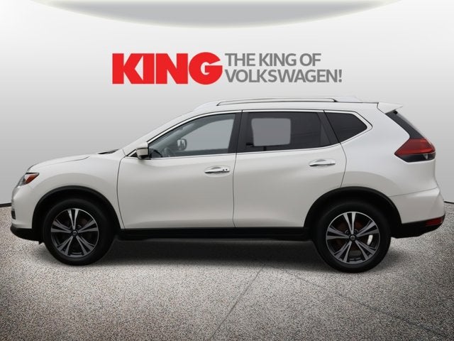 2020 Nissan Rogue SV