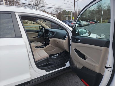 2016 Hyundai Tucson SE