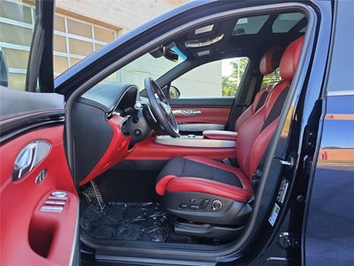 2023 Genesis GV70 2.5T