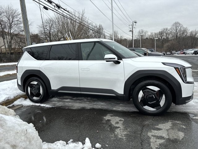 Certified 2024 Kia Ev9 Light RWD with VIN KNDAA5S25R6019425 for sale in Gaithersburg, MD