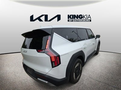 2024 Kia EV9 Light Long Range