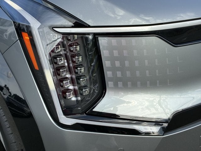 2024 Kia EV9 Land