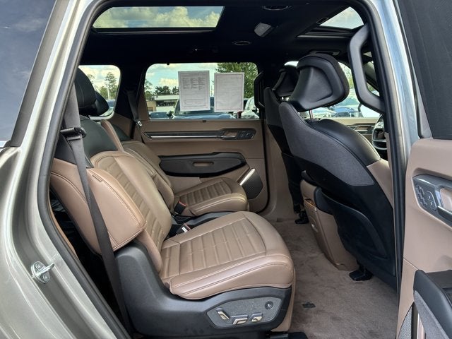 2024 Kia EV9 Land