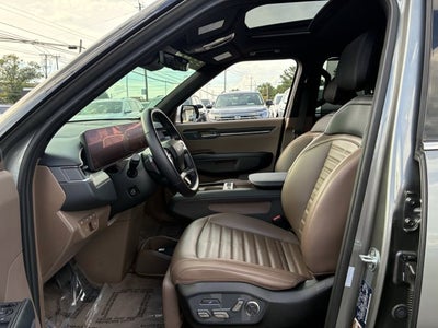 2024 Kia EV9 Land