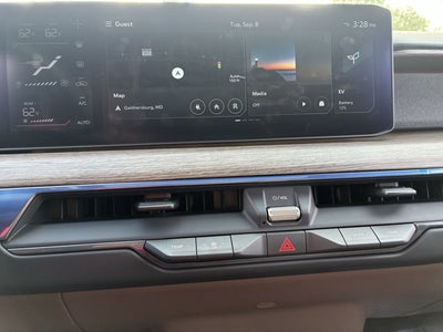 2024 Kia EV9 Land