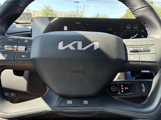 2024 Kia EV9 Land