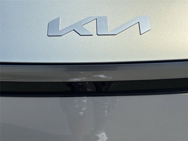2024 Kia EV9 Land