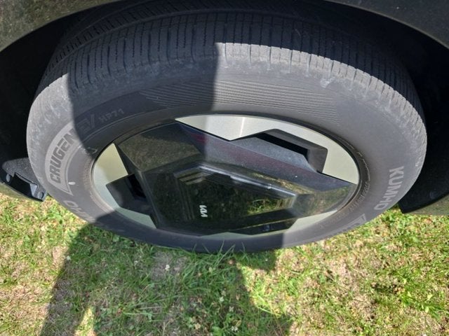 2024 Kia EV9 Land