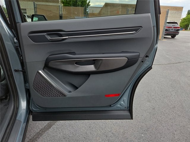 2024 Kia EV9 Wind