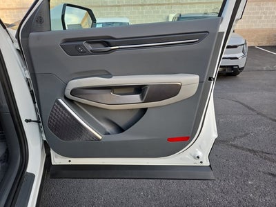 2024 Kia EV9 Wind
