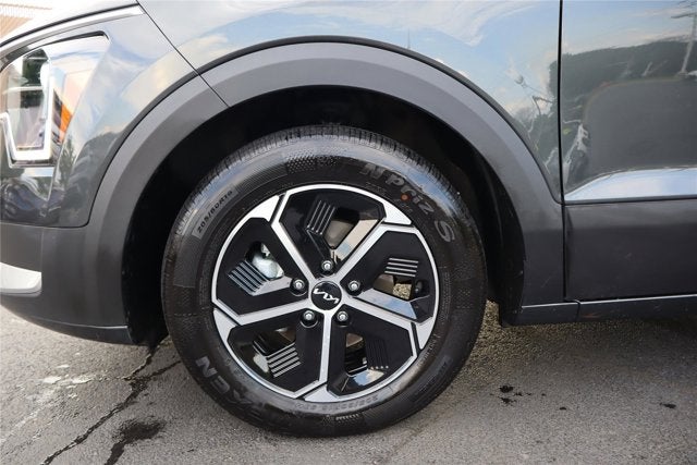 2024 Kia Niro LX