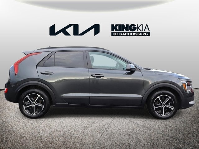 2024 Kia Niro LX
