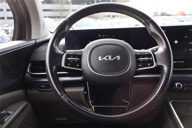 2025 Kia Carnival LXS