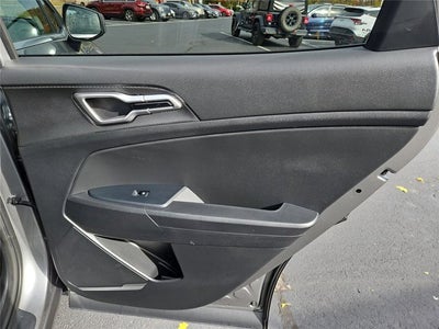 2025 Kia Sportage Hybrid LX