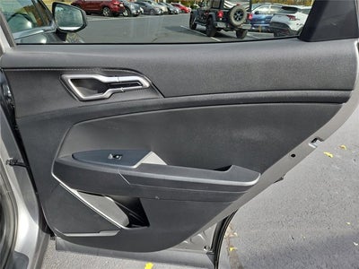 2025 Kia Sportage Hybrid LX