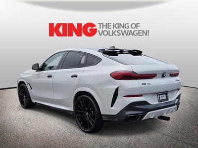 2022 BMW x6 Base