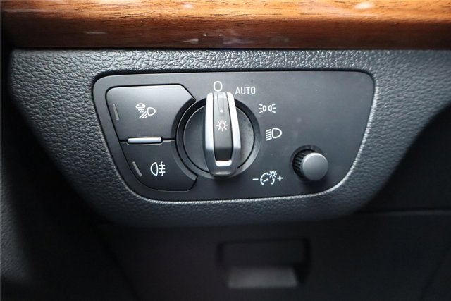 2023 Audi Q5 Premium Plus