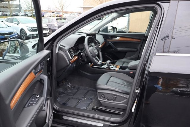 2023 Audi Q5 Premium Plus