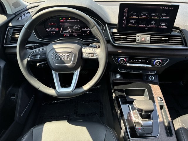 2023 Audi Q5 S line Premium Plus