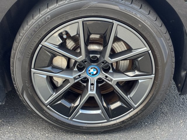 2023 BMW i4 eDrive35