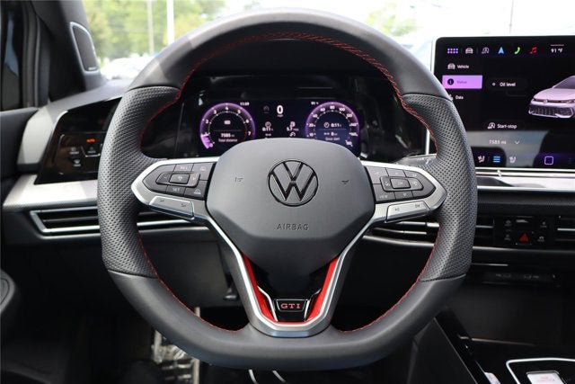 2025 Volkswagen Golf GTI SE