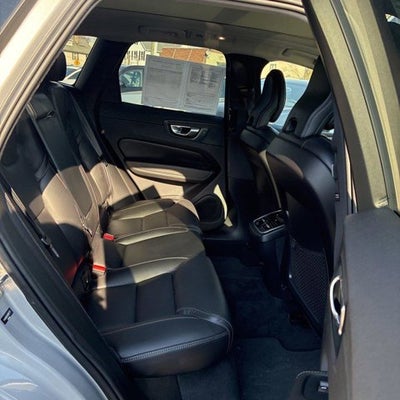 2022 Volvo XC60 Inscription