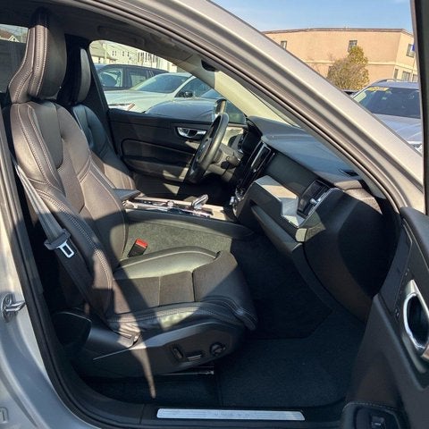 2022 Volvo XC60 Inscription